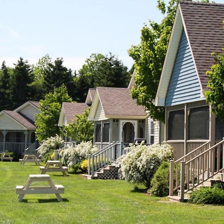 Brudenell Fairway Chalets Georgetown Exteriör bild