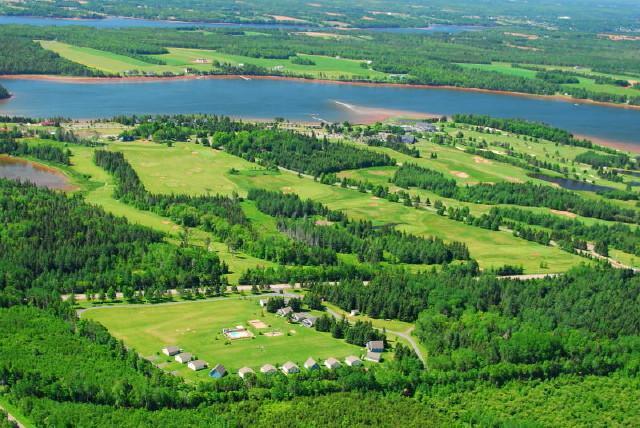 Brudenell Fairway Chalets Georgetown Exteriör bild